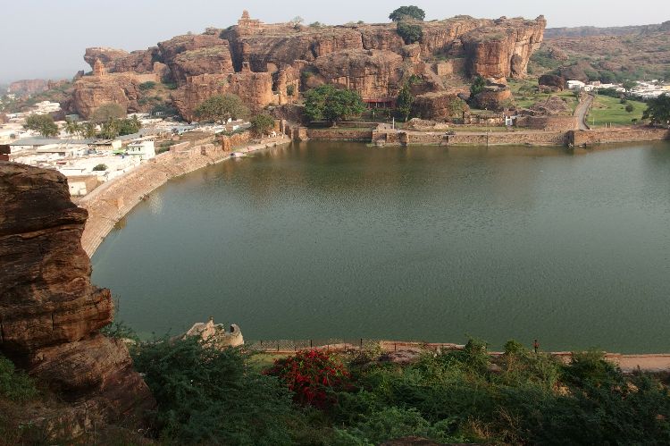 Waschtag_Badami_3_750x499