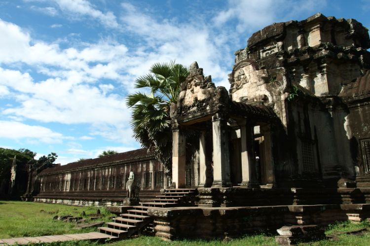Angkor_World_Heritage_25_750x499