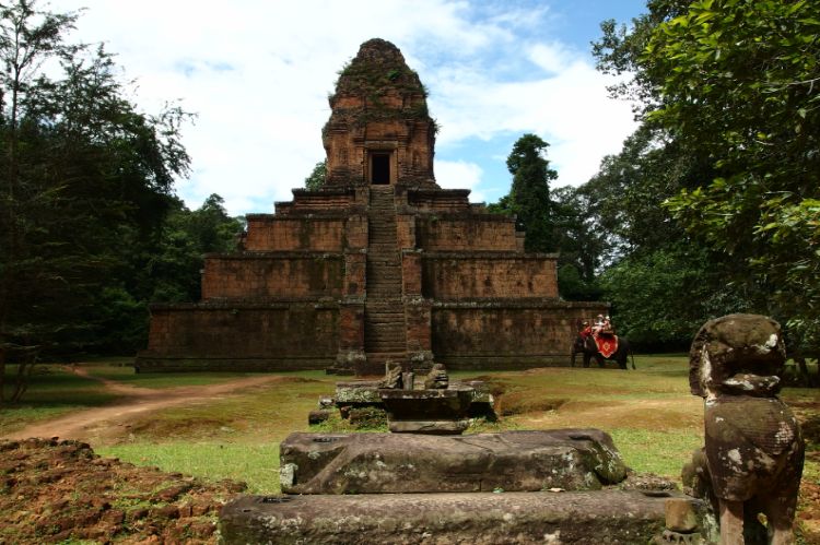 Angkor_World_Heritage_31_750x499