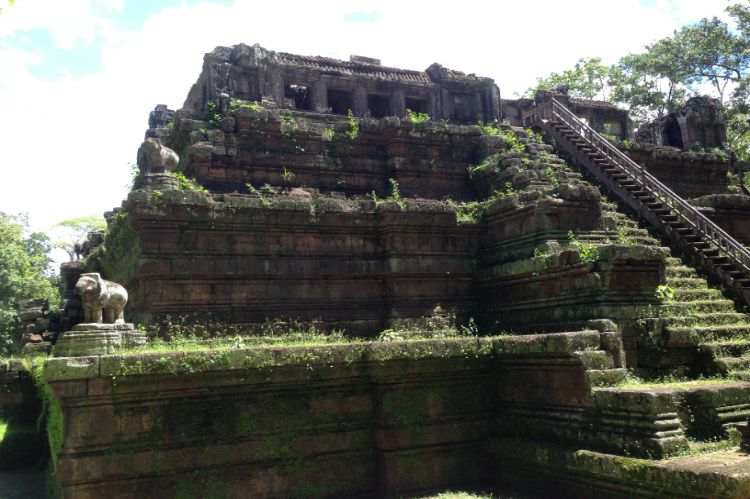 Angkor_World_Heritage_47_750x499