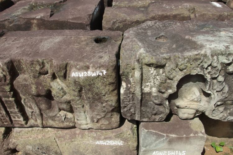 Angkor_World_Heritage_63_750x499